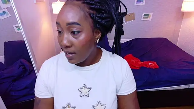 kiara_evanss live cam on StripChat