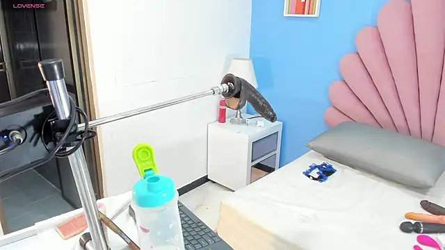 lisa_milf_ - Lisa_milf_'s free webcam - UK Sex Cams