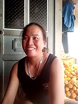 phuongtrinh1 live cam on StripChat