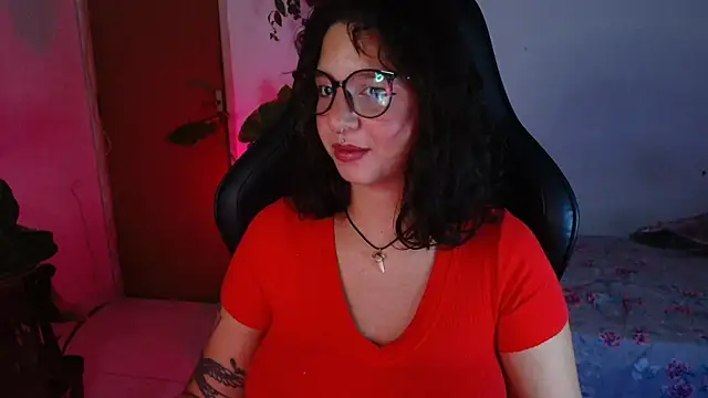 myamillor - Myamillor's free webcam - UK Sex Cams