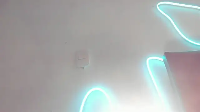 bonie_lov webcam