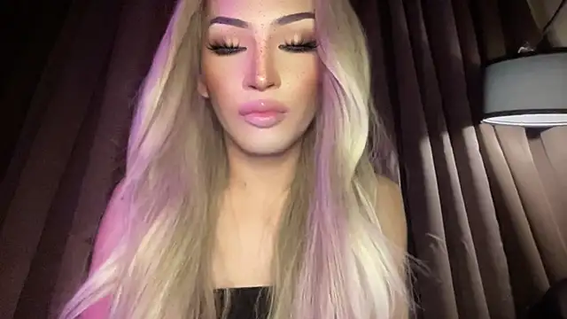 Alicegreenexx webcam