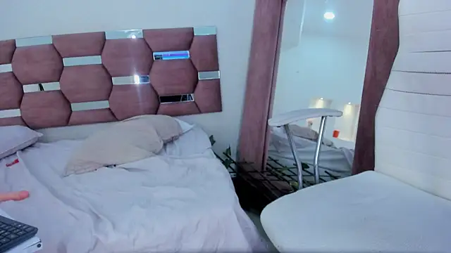 mahyolen's live room