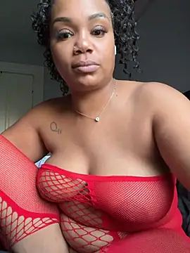 Cherryredhot1 live cam on StripChat