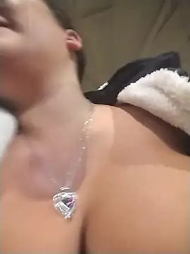 You-sexy-starr live cam on StripChat