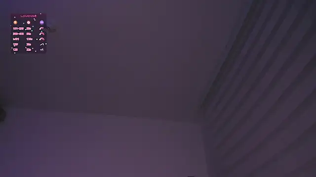 K2xxKrawl live cam on StripChat