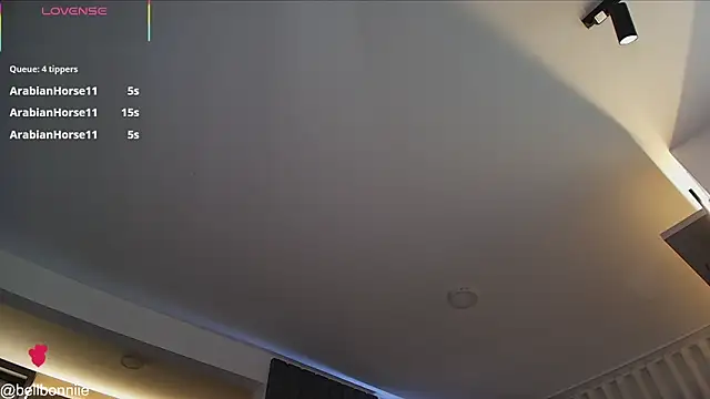 belllbonniie live cam on StripChat