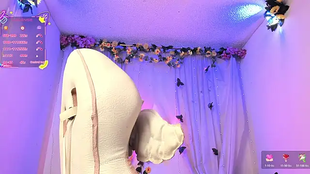 sweetbambi23 live cam on StripChat