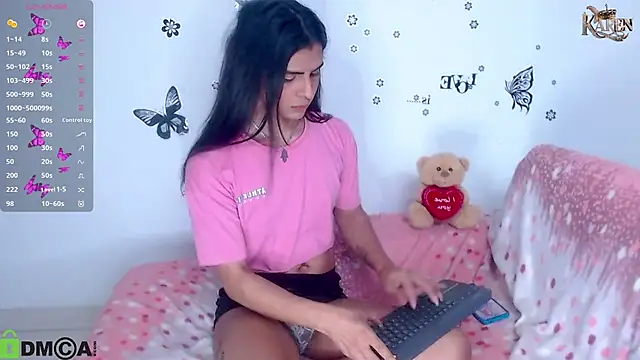 karen_sophia live cam on StripChat