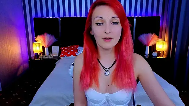 BrandyBloom live cam on StripChat