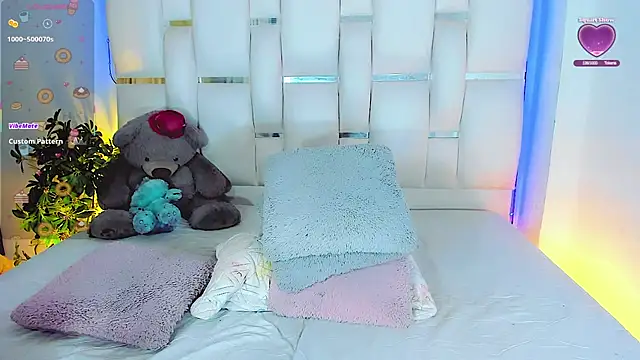 Amatistablue live cam on StripChat