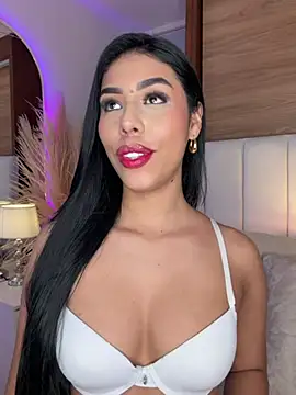 Rossie_Blooms live sex cam