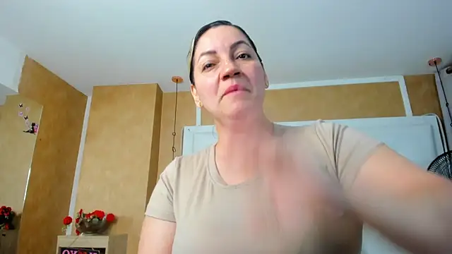 Heidy_milf webcam