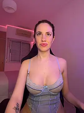 LolaSB webcam