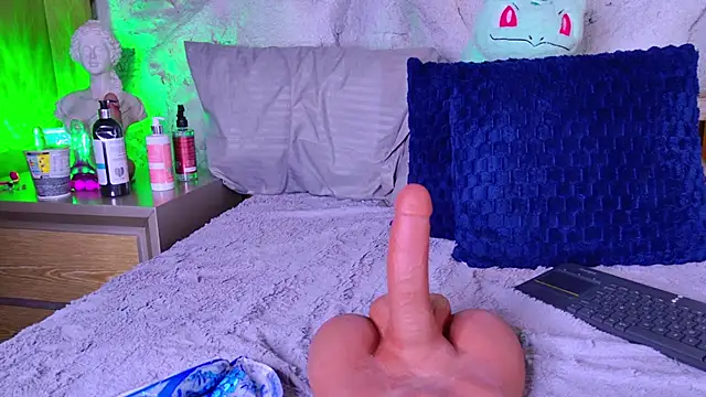 bella_mush webcam