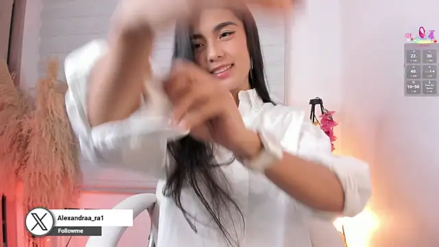 Alexandra_ra webcam
