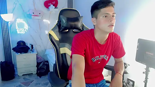 ascii_one (M twink) - SHOW CUMMM EXPLOSIVE
