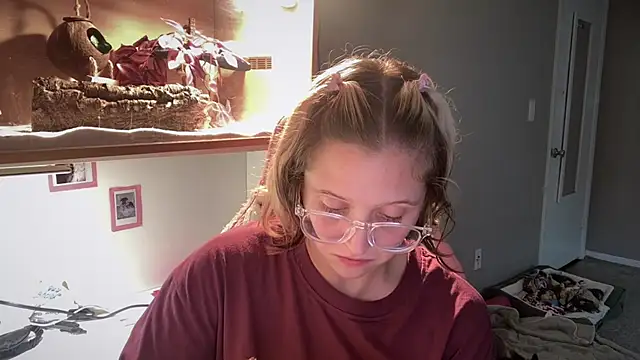 sweetest-temptation19188 webcam