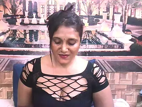 IndianSexyLady20 live cam on StripChat