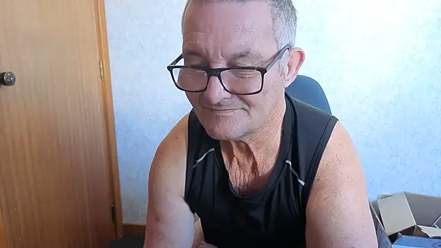 daddy_man live sex cam