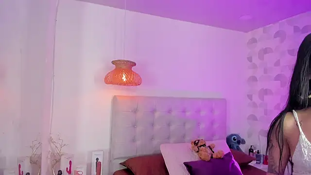 Vanessa_cruz_18