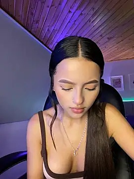 Sofia18_pinkk live cam