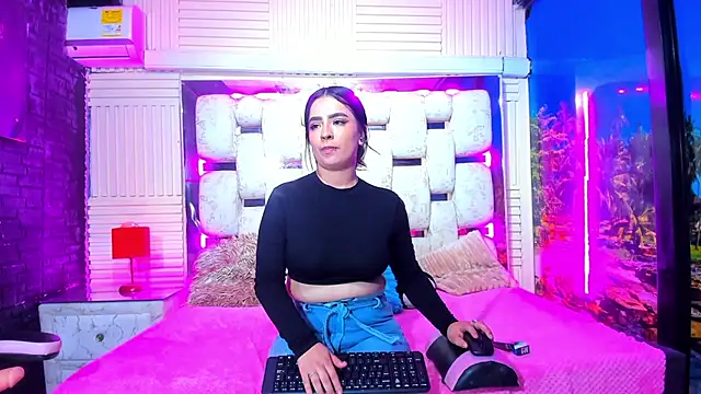 RubyEvanns webcam