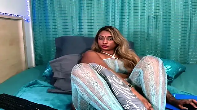 sexyindianchic webcam