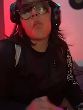 miacanela_xo live cam