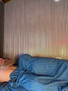 VelvetPassion webcam