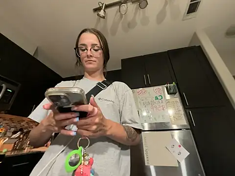 ash10alex webcam