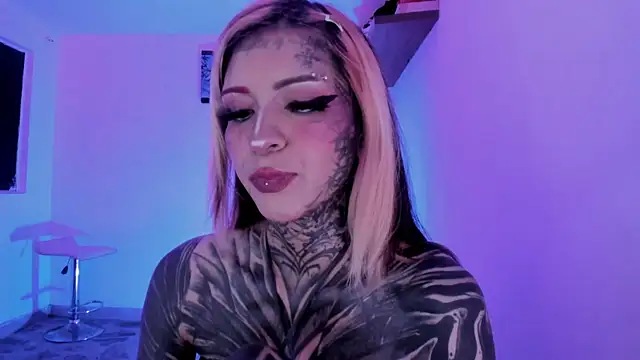 Nickidoll66_ webcam