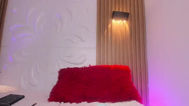 Valerie_Sweett_