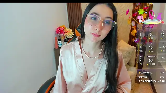 Ayla_min