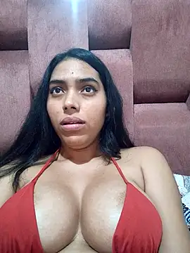 nia_sd live cam on StripChat