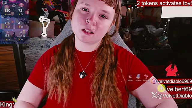 velvetdiablo (F young) - Shirt off tits out idk