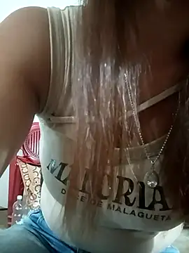 nangmo live cam on StripChat