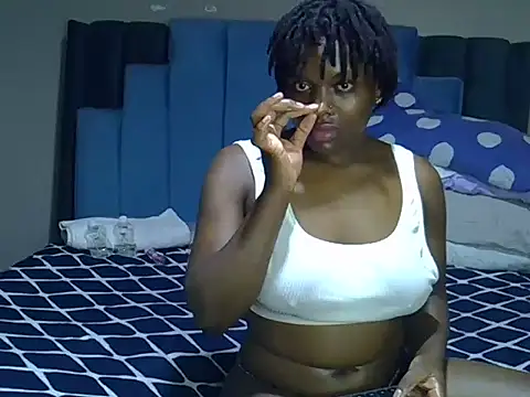 melanin_moon (F teen) - Squirt/Orgasm