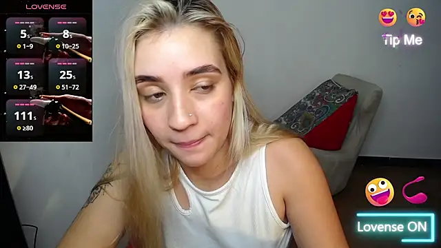 ambar_lynn01 (F young) - show tits