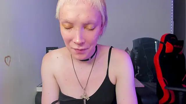 Модель: Lyricca