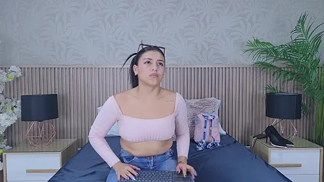 Lexxi_gb webcam