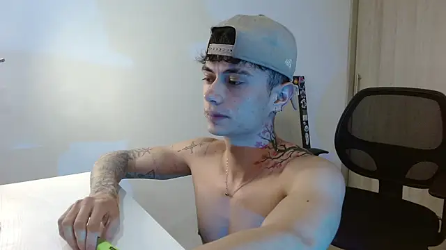 jaico_santos (M young) - Hard jerk off