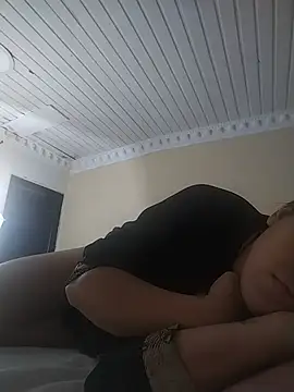 kimCosseyy webcam