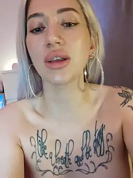 Gina-Lumara webcam