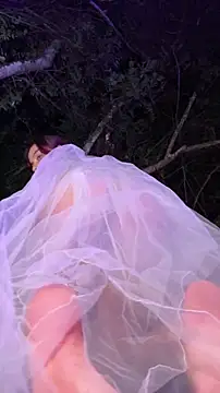 mariannella (F young) - fucking my pussy with the bouquet