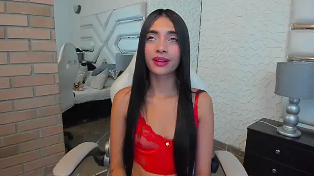 KattyLilli live cam on StripChat
