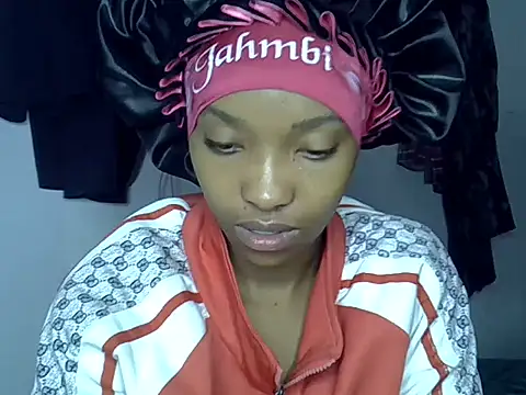 pretty_jaz live cam on StripChat