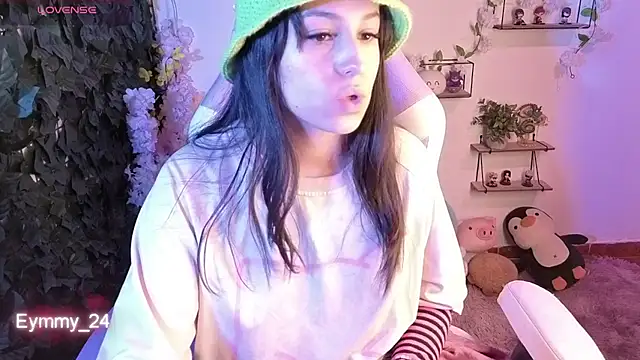 Eymmy_24 webcam