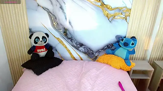 natashaislerxxx webcam