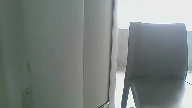 nole_china7 (Ask my age) - talk / fun / cum